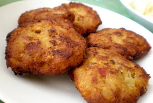 Qofte me mish pule dhe patate